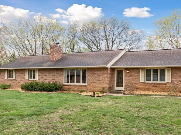 15245 Lynn Ter, Minnetonka, MN 55345