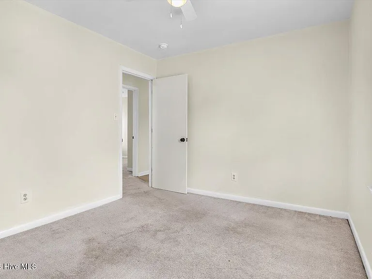1019 Blue Leaf Pl — Photo 25