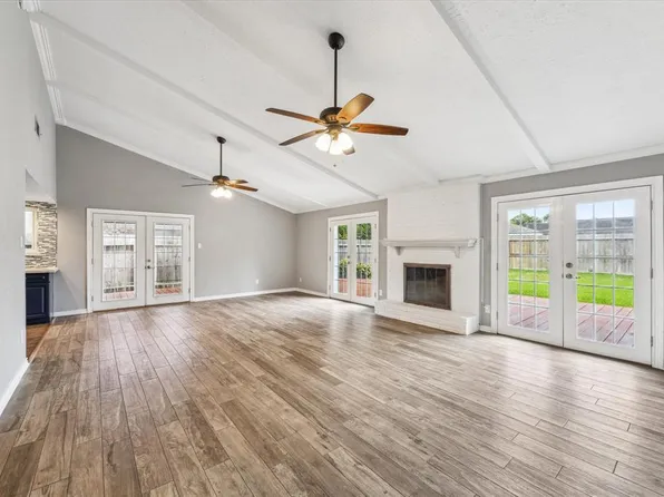 4415 Peridot Lane, Friendswood, TX 77546