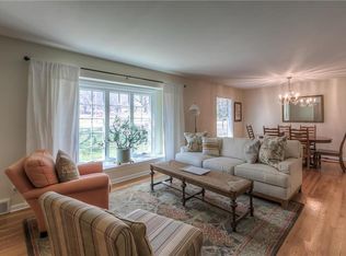 8001 Roe Ave, Prairie Village, KS 66208