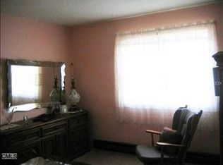 396 Waterville St APT 3, Waterbury, CT 06710