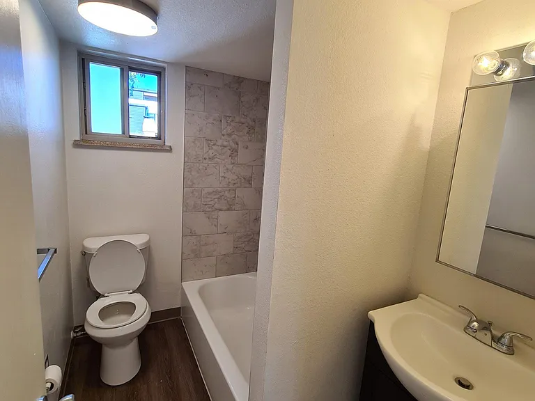 3340 S Pearl St #301 — Photo 8