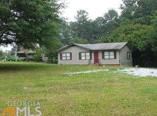 900 Park St, Loganville, GA 30052