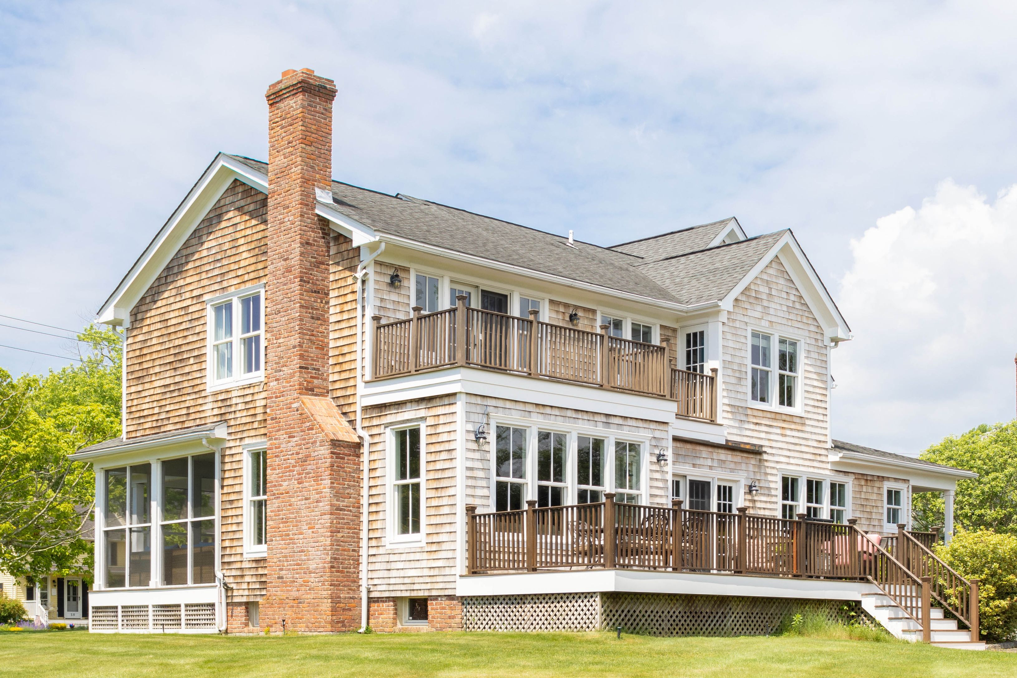 49 Atlantic Ave, East Moriches, NY 11940 Out East