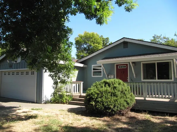 1720 Chapman Pl, Davis, CA 95618