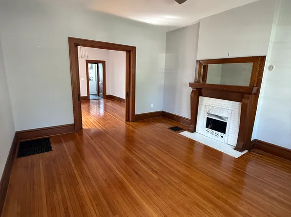 41-43 E Como Ave, Columbus, OH 43202