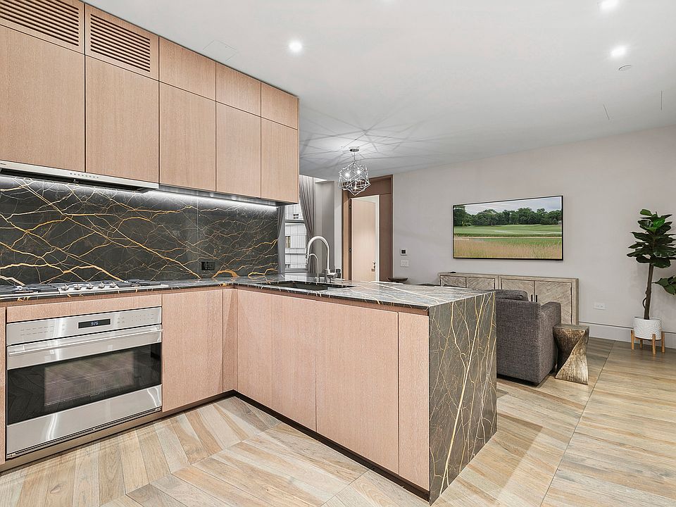 1st image of 49 Chambers St APT 6G