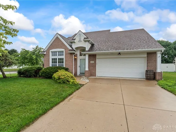 2020 Wilshire Dr, Piqua, OH 45356