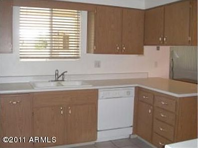5th image of 9847 N Balboa Dr
