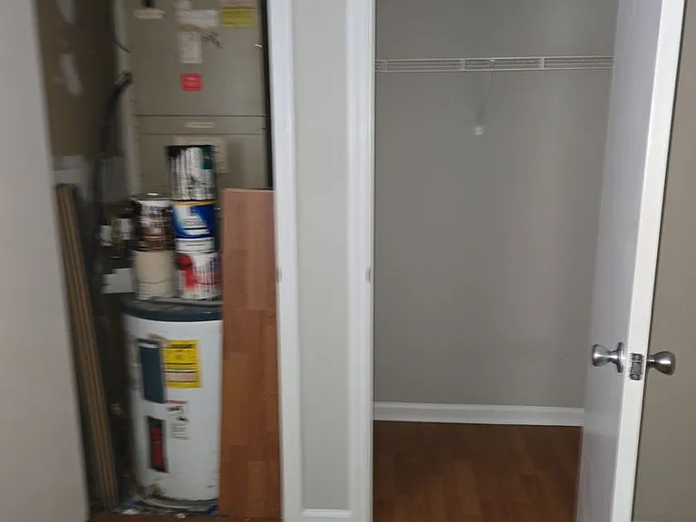 1649 Arlyn Cir #M — Photo 14