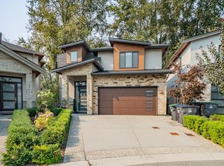 15960 105a Ave, Surrey, BC V4N 3J4