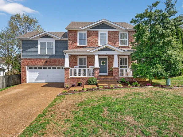 2005 Field Farm Ct, Spring Hill, TN 37174