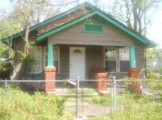 3297 Berry St, Houston, TX 77004