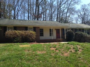 1388 Ridgewood Dr, Lilburn, GA 30047