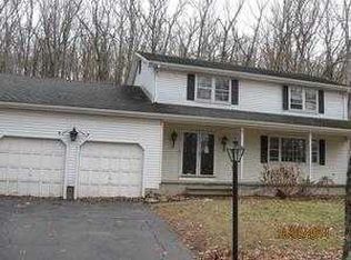 61 Gate Way, Hamden, CT 06518