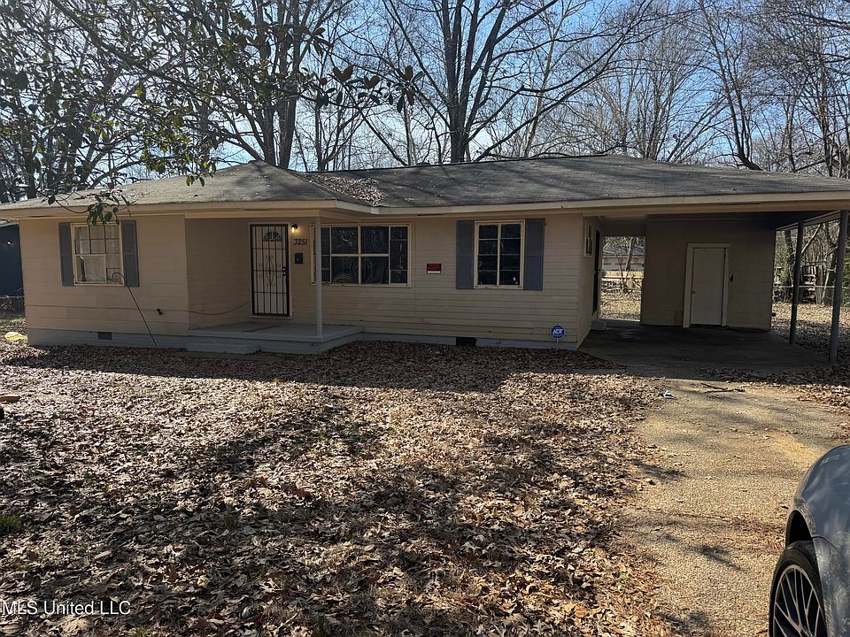 1st image of 3251 Corey Dr