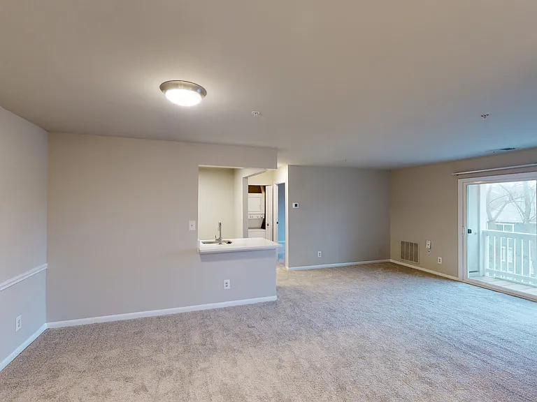 Canterbury Apartments — Photo 136