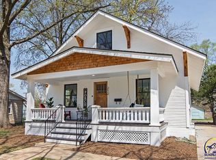 212 E 18th St, Lawrence, KS 66044