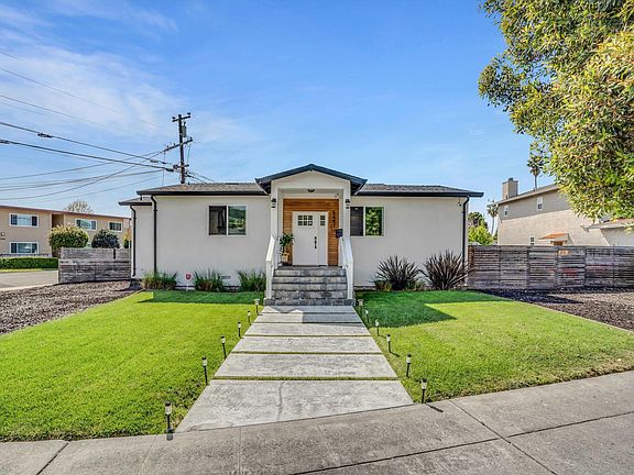 3rd image of 5447 Shasta Ave