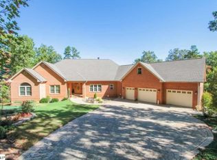 136 Old Chapman Trl, Pickens, SC 29671