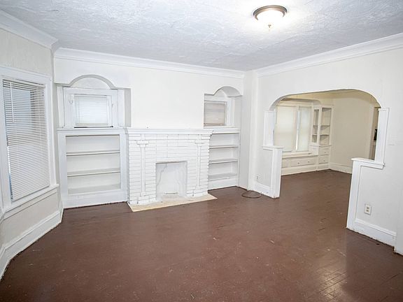 3rd image of 3332 E 145th St #2
