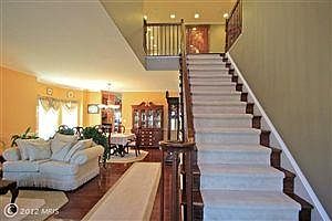2nd image of 16 Maggie Ct