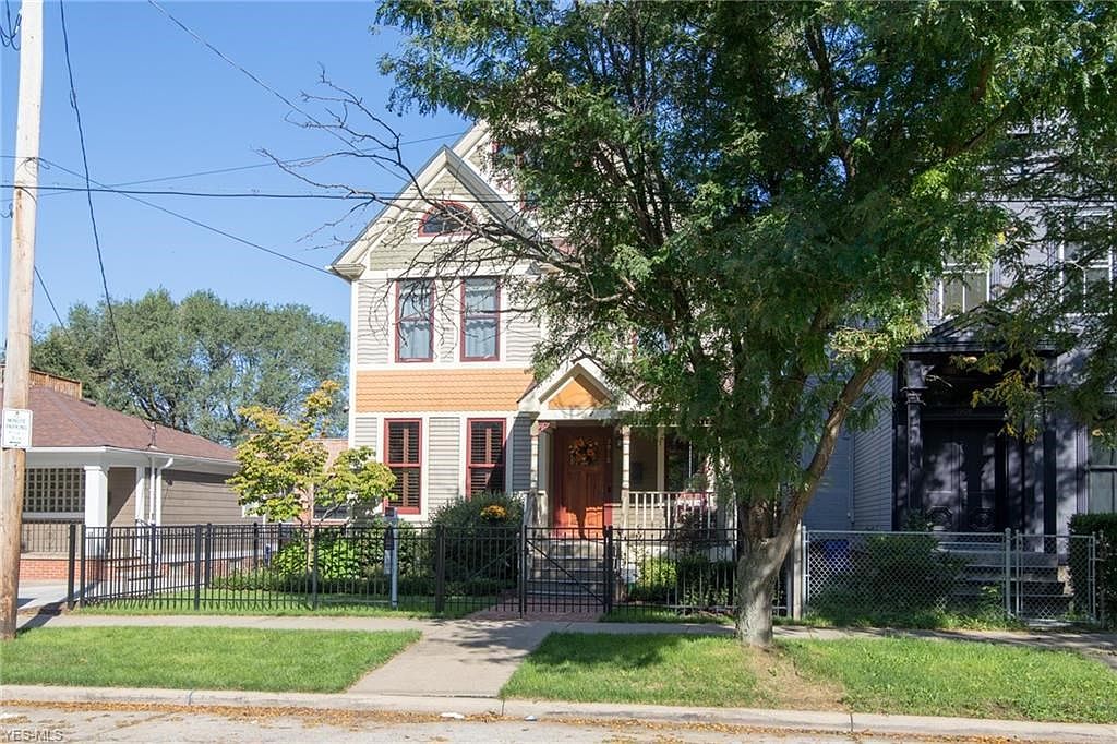 2910 Franklin Blvd, Cleveland, OH 44113 Zillow