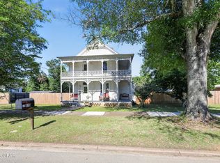873 Main St, Chipley, FL 32428