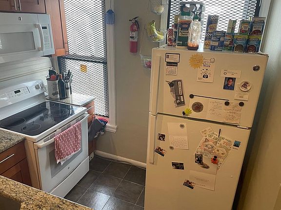 4th image of 1731 W Berks St Floor 2