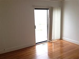 5th image of 636 31st St