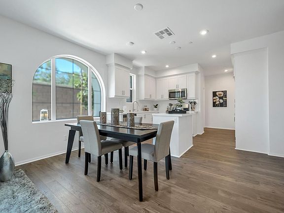 4th image of 8125 Spirit St