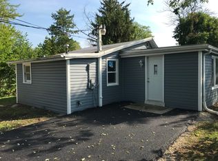 516 Bardwell St, Aurora, IL 60505