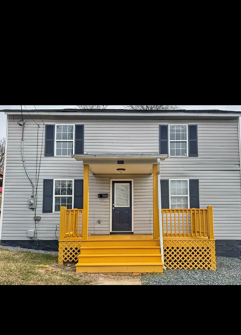 2 bed, 1024 sqft, $1,375 — Photo 1