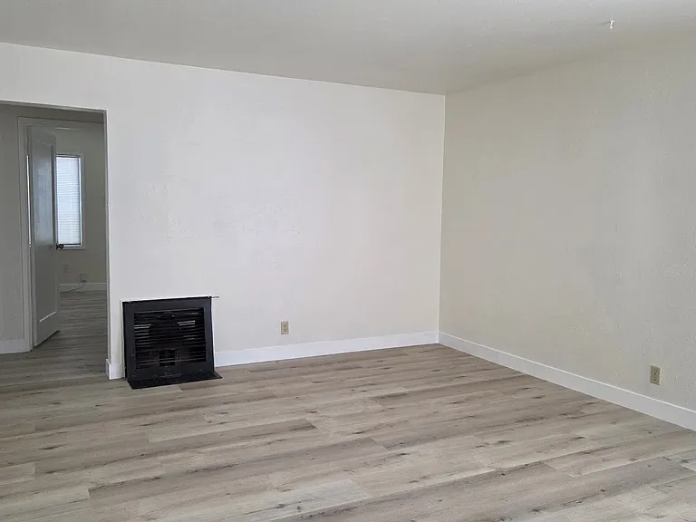 64 Preda St — Photo 4