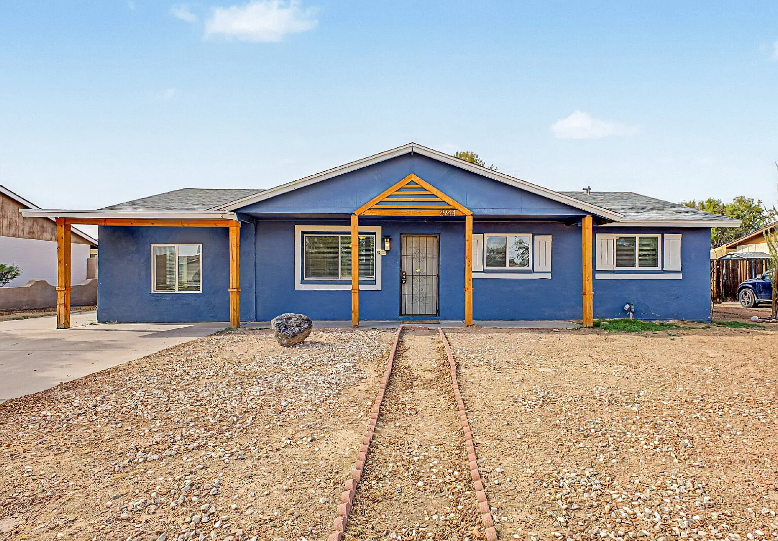 3 bed, 2.0 bath, $1,810 — Photo 2