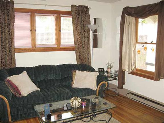 4th image of 217 E Rockwell Ave