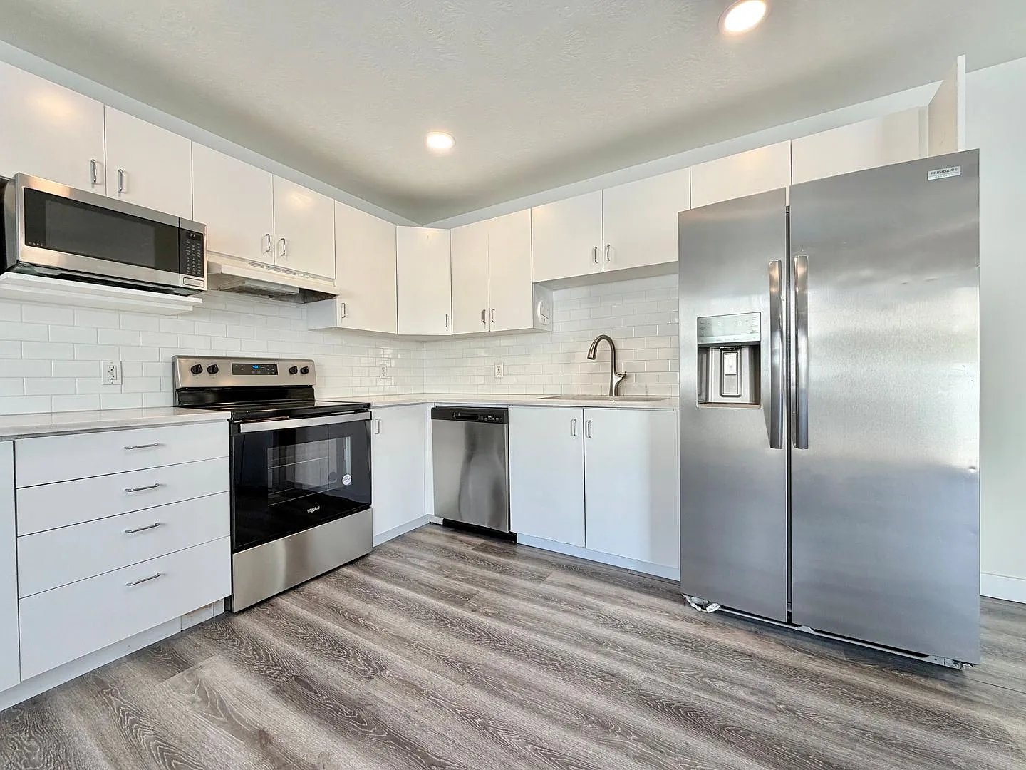 XM-Millcreek Townhomes — Photo 3