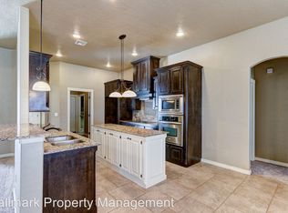 2505 SE 13th St, Moore, OK 73160