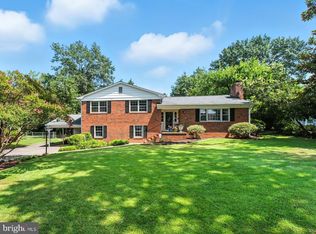 8807 Weir St, Manassas, VA 20110