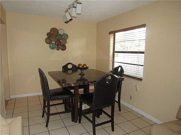 5th image of 6708 Boulevard Of Champions