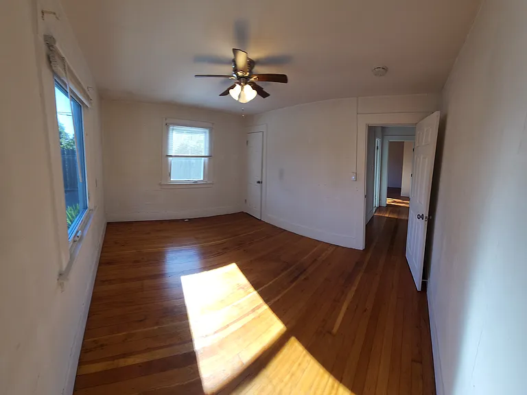 316 E Foothill Blvd — Photo 39