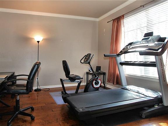 4th image of 4116 Amhurst Dr