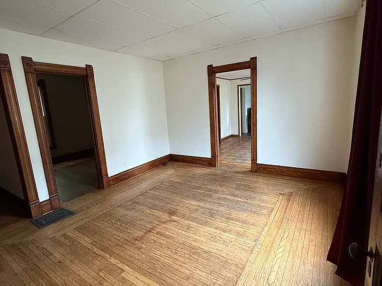 416 Ulster St #1 — Photo 7