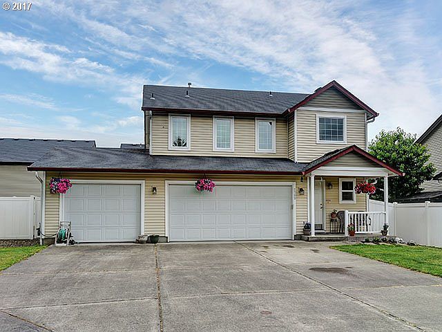 1st image of 2709 NE 125th Ct