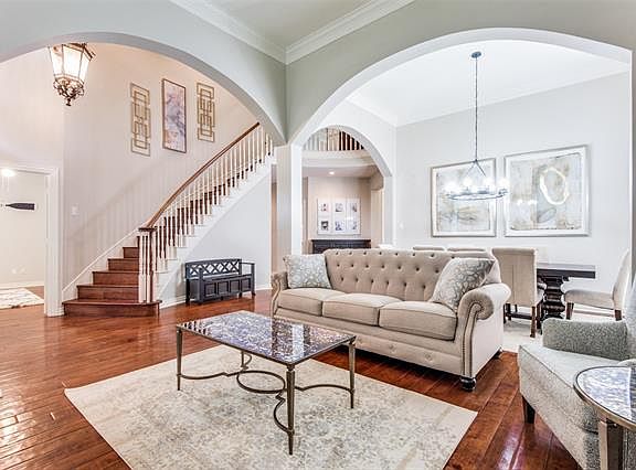 5th image of 6317 Yorkdale Dr
