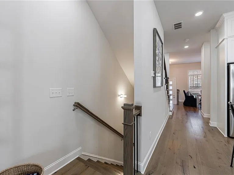 4337 Parkside Pl #10 — Photo 33