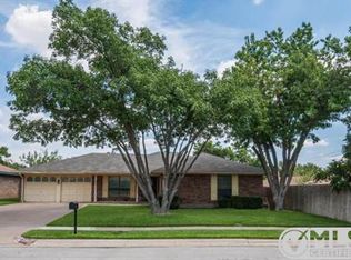 3109 Legend Rd, Arlington, TX 76014