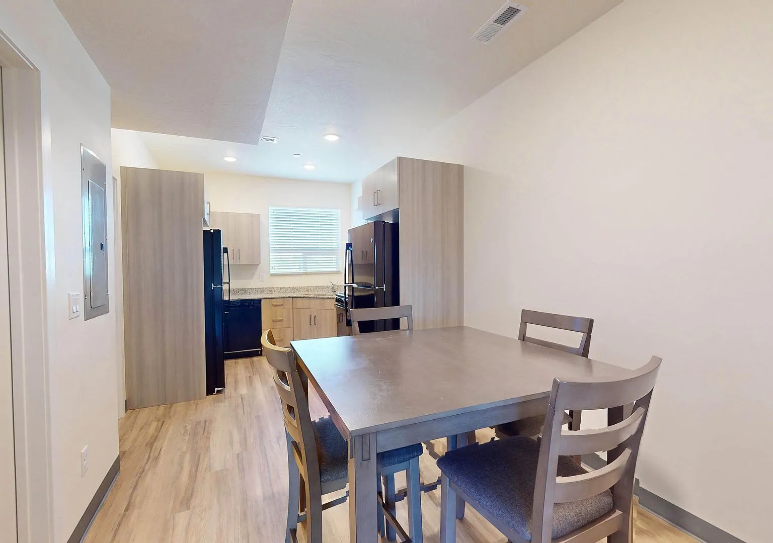 200 N. Student Housing — Photo 4