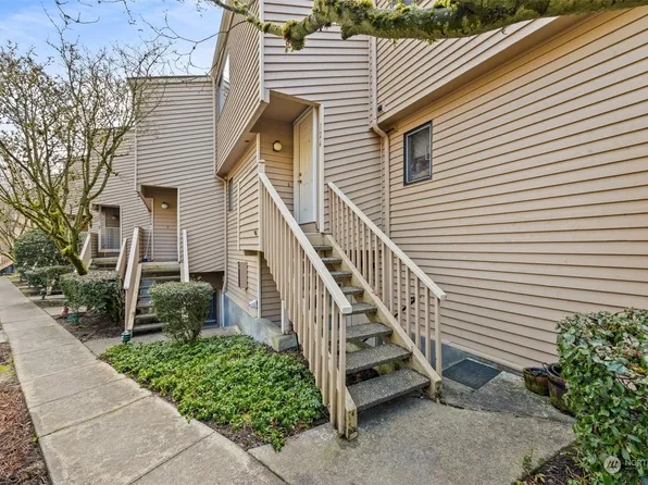 12040 96th Avenue NE #124, Kirkland, WA 98034