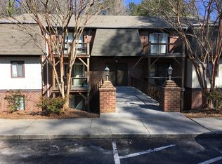 205 E Ransom St APT 2C, Fuquay Varina, NC 27526
